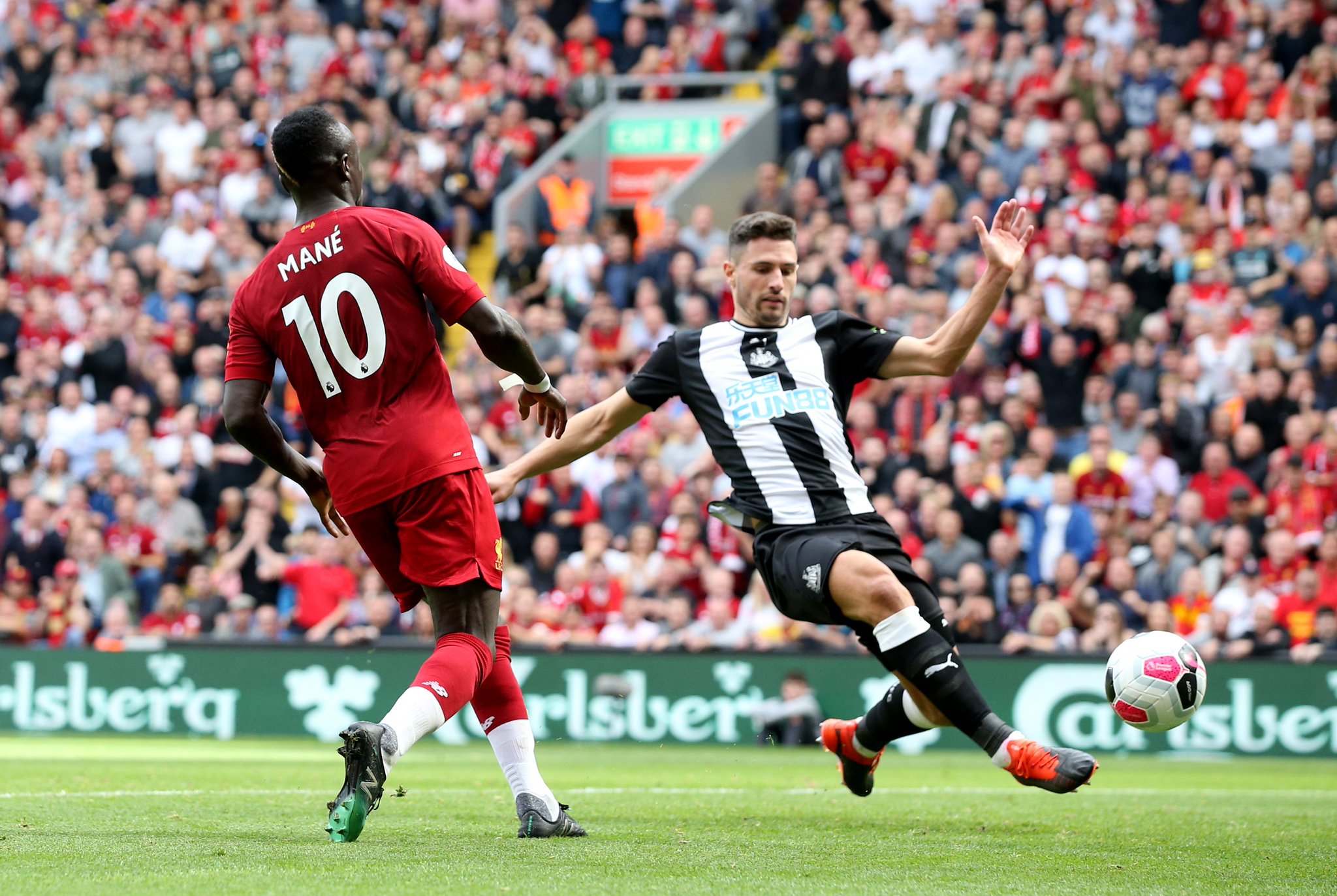 锋展现得淋 锋展现得淋